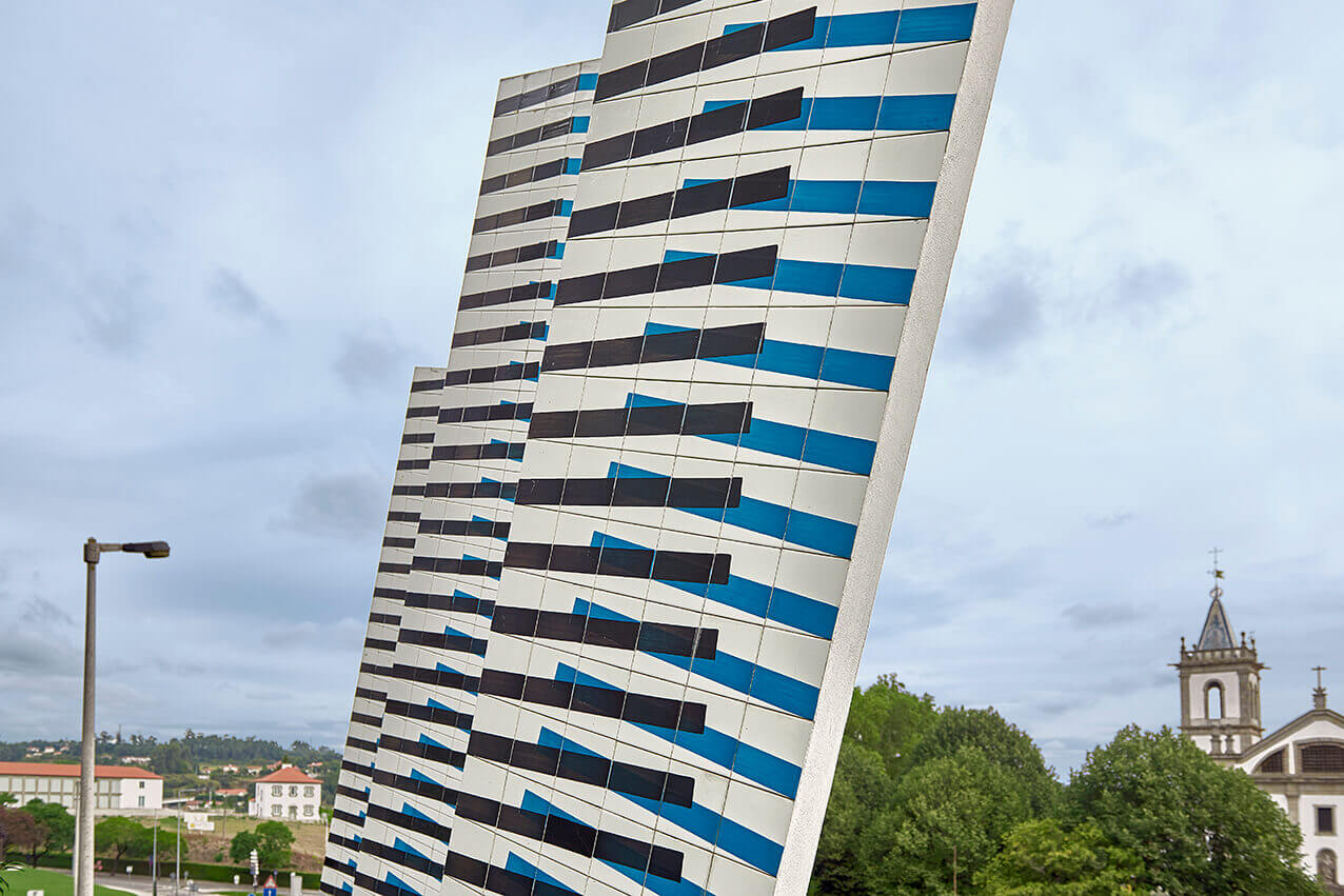 Carlos-Cruz-Diez-06
